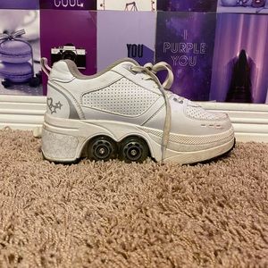 Shoes that turn into roller skates